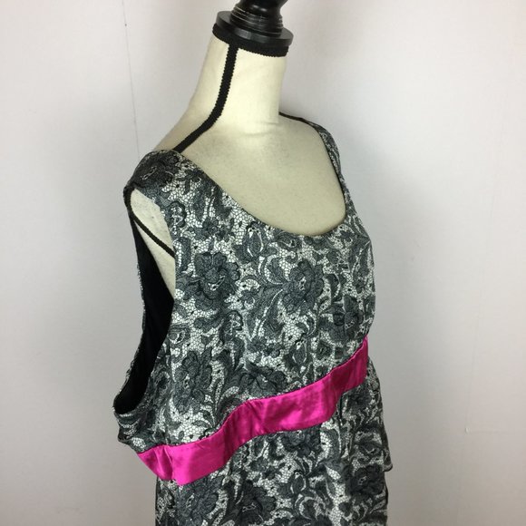 New! Torrid Tank Top Blouse 4X Womans Plus Black White Lace Print Sleeveless - Picture 7 of 14